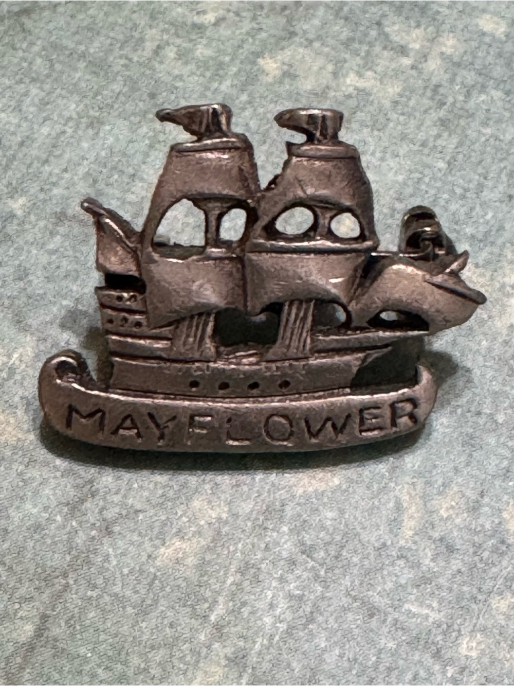 VINTAGE PEWTER MAYFLOWER PIN